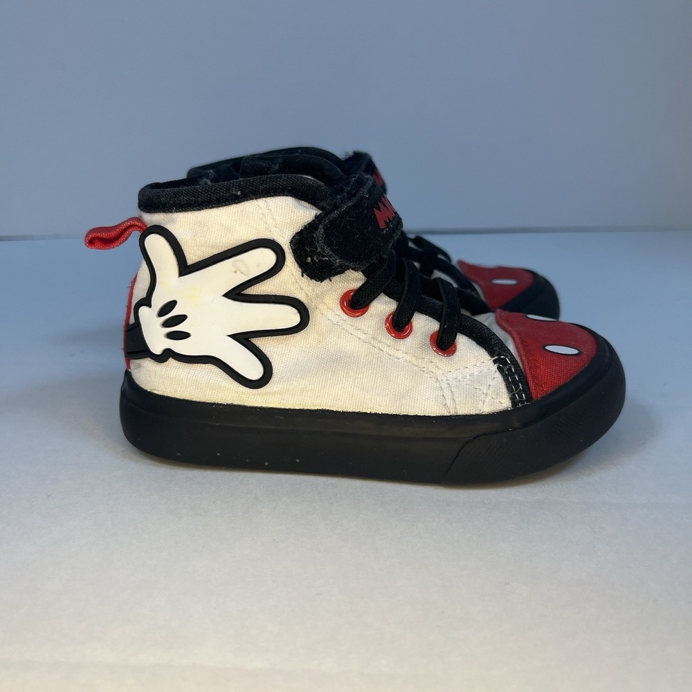 Disney Mickey Mouse Kids High Top Shoes Ground Up Youth Size 6 White Black Red